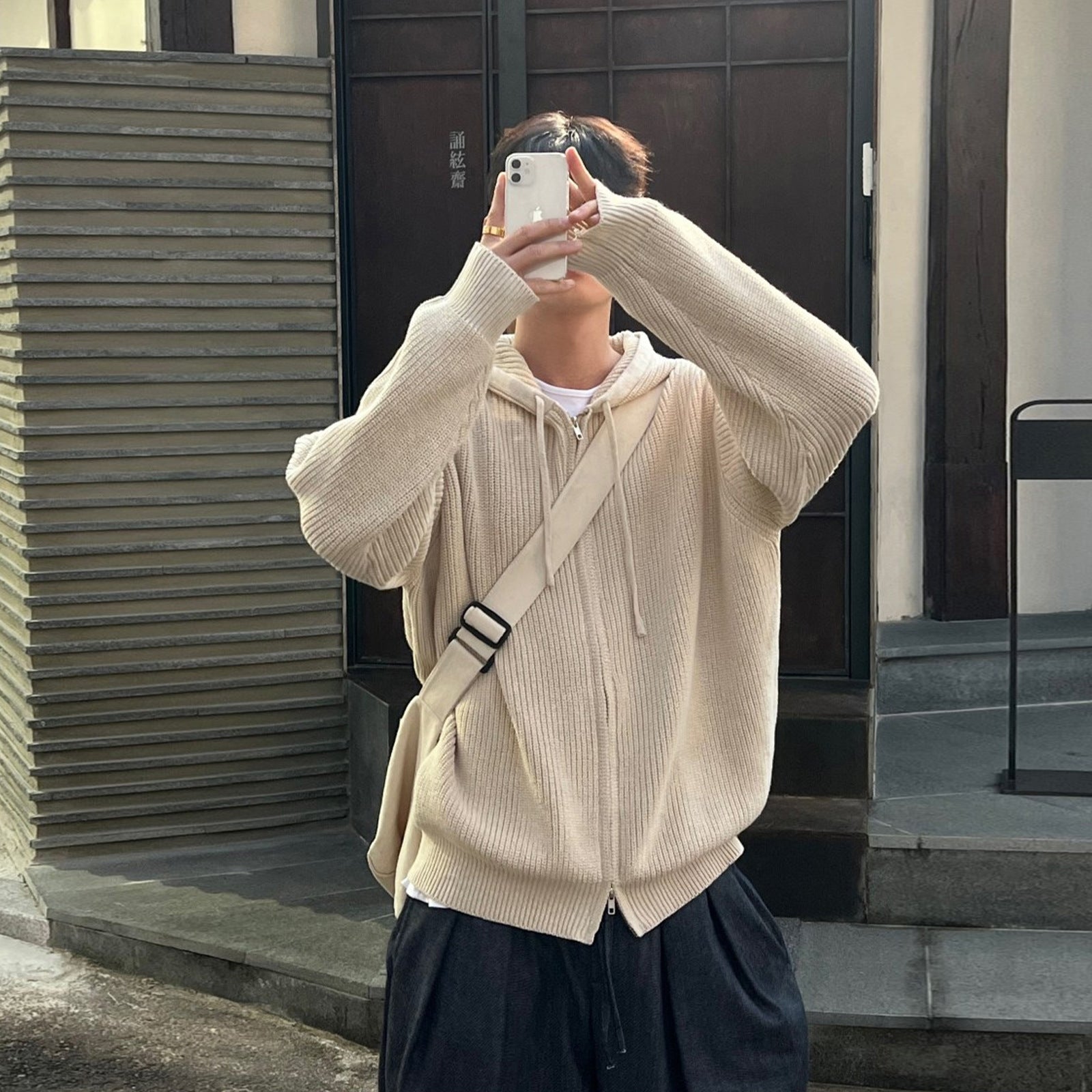 Mens AutumnWinter Knitted Sweater Jacket With Double Zippers And A Hood