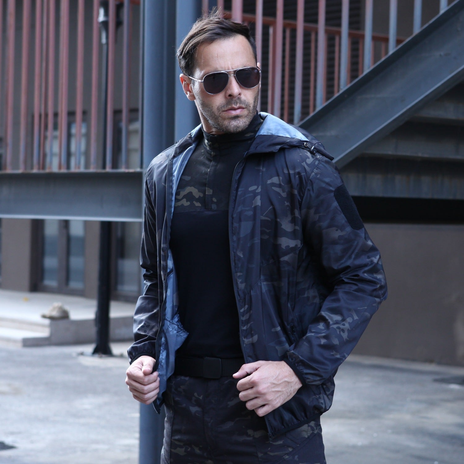 Tactical Hooded Camouflage Outerwear For Outdoor Use